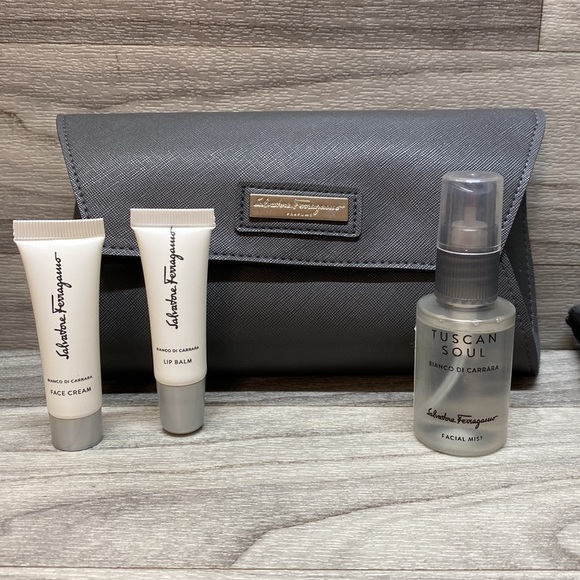 Salvatore Ferrragamo Perfume gift set - Picture 2 of 9